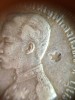 เหรียญเนื้อเงินหนึ่งบาทร.5 ไม่มี ร.ศ. หลังตราแผ่นดินสวยชัด ด้านหน้า หลังองค์ท่านมีตอกโค๊ต คมชัดมาก