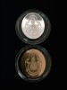 เหรียญมหาธาตุเจดีย์ภักดีประกาศนื้อเงินและเนื้อทองแดง ปี พ.ศ.2545 อยู่ในกล่องกำมะหยี่
