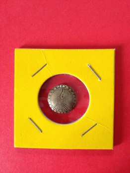 เหรียญทองคำเงินโบราณยุคสมัยทวารวดีขนาดเส้นผ่าศุนย์กลาง1ซม. นน.ประมาณ 0.4 กรัม อายุเก่ามากกว่า 1,000 ปี