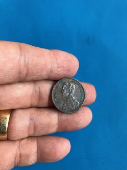 เหรียญทองแดง 1 อัฐ ร.ศ.124  สมัยรัชกาลที่ 5 หน้าตรงพระบรมรูป - พระสยามเทวาธิราช สภาพเดิมๆ 