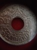 เหรียญเงินลายกนก 10 ส.ต. พ.ศ. 2484( มีรูกลาง ) สวยงามคมชัด