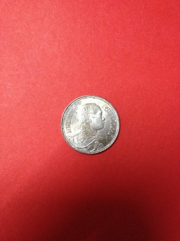 เหรียญเงินสองสลึง ร.6 พ.ศ.2463  หางยาวสวยคมชัดทุกอย่างอยู่ครบ ผิวเหลือบรุ้ง สวยงามแบบไม่เคยได้ใช้เลย เหรียญที่  3