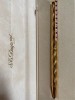 ปากกา St.DUPONT  Made in France ทอง 18 K ฝังพลอยสีแดง 9 เม็ด ของใหม่เก่าเก็บพร้อมกล่องและใบเซอร์ ด้ามที่ 5 สวยหรู ( S/N 0041190 )