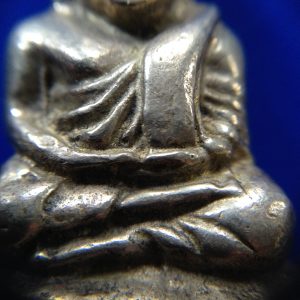 หล่อหลวงพ่อเงินวัดบางคลานเนื้ออัลปาก้า (รุ่นส.ป.จ.30) - Image 2