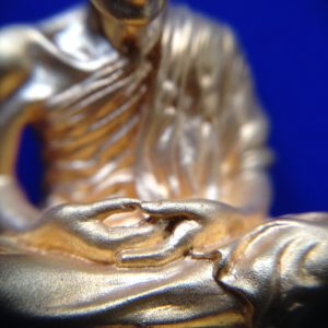 หลวงพ่อเกษม เขมโก สุสานไตรลักษณ์ ลำปาง รุ่น ศิริมงคลปี 2538 ลอยองค์
พิมพ์ใหญ่หายากจัดสร้างน้อย งานจิวเวลรี่ระดับประเทศ โค๊ตนะ และโค๊ต๙๙๙ เป็นเลขมงคล - Image 3