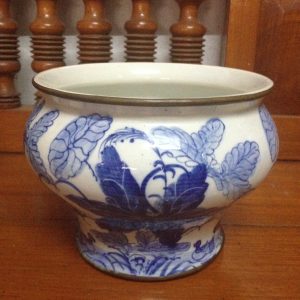 โถเป็ดกอบัวรัตนโกสินทร์สีขาวฟ้าใบใหญ๋ - Image 2