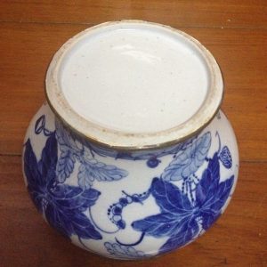 โถเป็ดกอบัวรัตนโกสินทร์สีขาวฟ้าใบกลาง - Image 4