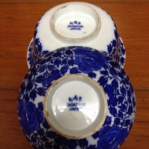 ถ้วยเก่ากังใสพร้อมฝา SAOAKUNI สีขาวฟ้าผลิตในประเทศญี่ปุ่น - Image 2