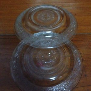 ชามแก้วใส งานเก่าลายดอกจำนวน 2 ใบ ขนาดเส้นผ่าศุนย์กลาง 8" - Image 3