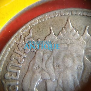 เหรียญร.6 เนื้อเงินสองสลึง ตราพระบรมรูป - ไอราพต ปี พ.ศ.2462 “มีจุด” หางยาว สวยงามคมชัด เป็นแบบที่หายากผลิตออกมาน้อยมาก - Image 4