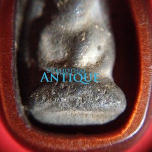 พระหลวงพ่อนุ้ยเนื้อผงกระดูก เลี่ยมพลาสติกเก่าเปิดหน้าหลังคลาสสิก สวยงามพร้อมใช้ - Image 3