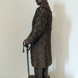 หล่อพระบรมรูปจำลองร.9 สูง 21.5 นิ้ว แบบ รมดำ รุ่น ปีกาญจนาภิเษกออกแบบ โดย อ.เสวก เทศน์ธรรม มีโค๊ตที่องค์กำกับทุกองค์ - Image 3