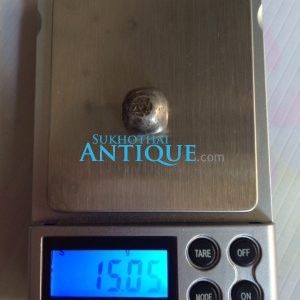 พดด้วงเนื้อเงินเม็ดหนึ่งบาทสมัยรัตนโกสินทร์ ตราเฉลว  2 ตรานน.ประมาณ15.05กรัม - Image 4