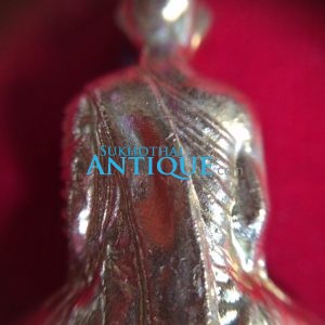 รูปหล่อลอยองค์หลวงพ่อเดิม รุ่นปรากฎการณ์ เดิม ปั้มพิมพ์นิยม ย้อนยุค พ.ศ. 2492 เนื้อทองเหลือง ออกจากวัด จำนวนจัดสร้าง 5009 องค์ - Image 4