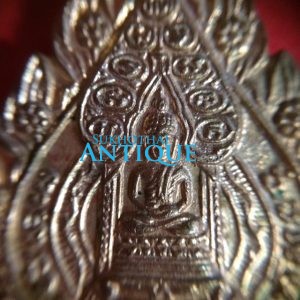 เหรียญพระนิรันตรายเจริญยศ มปร.วัดราชประดิษฐ์อนุสรณ์ครบ 108 ปี บล็อกนิยม กะไหล่ทองเดิมจากวัดเลย - Image 3