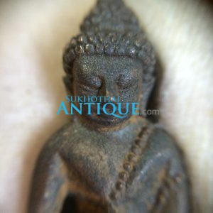 พระกริ่งชินบัญชร เนื้อนวะโลหะผสมทองคำก้นทองแดงหล่อโบราณดินไทยเต็มองค์มีเอกลักษณ์ในตัวทุกองค์  ใต้ฐานมีเลขกำกับ - Image 3