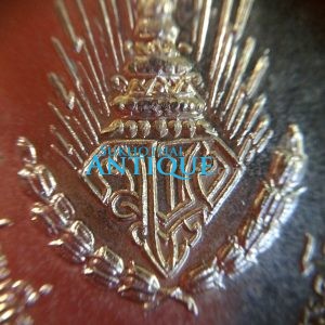 เหรียญพระราชทานที่ระลึก สร้างโรงพยาบาล สวรรคโลก ปี พ.ศ. 2520 เนื้อโลหะ กะไหล่ทอง - Image 4