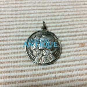 เหรียญเฉลิมพระนคร 150 เนื้อเงิน ปี พ.ศ.2325 - 2475 เป็นเหรียญที่พระปกเกล้าร.7 ให้จัดสร้าง มี2เนื้อ คือเงิน และกะไหล่ทอง - Image 3