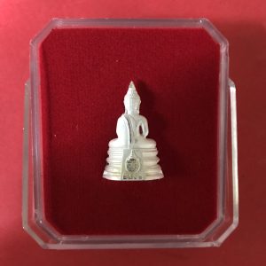 ลอยองค์หลวงพ่อโสธรเนื้อเงิน รุ่นสร้าง รพ.ซื้อเครื่องมือแพทย์  23 เม.ย.61ออกวัดหลวงพ่อโสธร พระสังฆราชทรงจุดเทียนชัย โค๊ต13220 - Image 2