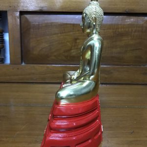 พระบูชาหลวงพ่อโสธรเนื้อทองเหลือง ปิดทองฐานแดง ขนาด 5" รุ่นสร้าง รพ. - Image 2