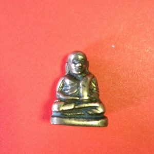 หลวงพ่อเงินแก่ทองแดง - Image 2