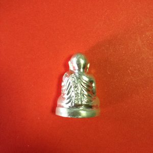 หลวงพ่อเงินลอยองค์พิมพ์นับแบงค์(เนื้อเงินรุ่น 55มหาบารมี85พรรษา)ราคาองค์ละ 8,500 บ. - Image 2