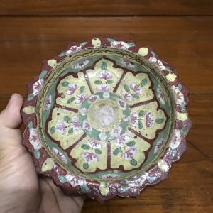 จานเชิงโบราณสมัยอยุธยา ขนาดเส้นผ่่าศูนย์กลาง 8" สูง 3 1/2" สีเหลือง เขียว และแดง - Image 4