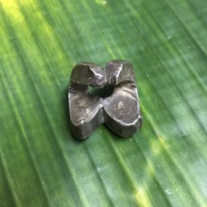 เงินเจียงเนื้อเงินปีกใหญ่ ตอกตรา แสนและตราอี่นๆรอบตัว - Image 3