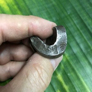 เงินเจียงเนื้อเงินปีกใหญ่ ตอกตรา แสนและตราอี่นๆรอบตัว - Image 4