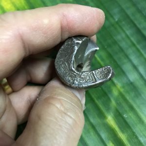 เงินเจียงเนื้อเงินปีกใหญ่ ตอกตรา แสบและตราอี่นๆรอบตัว - Image 2