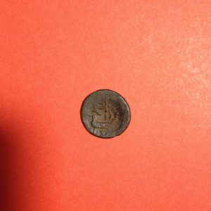 เหรียญโบราญเนื้อโลหะเก่ามาก ค้นพบใต้แม่นำ้ยม อายุน่าจะหลาย1,000 ปี ตอกปั๊มตราด้านเดียว  เหรียญละ 1,200 บ. - Image 3