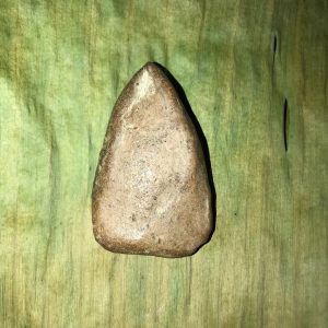 พระหัวใจกำแพง กรุเก่าเตาทุเรียงเนื้อดินเก่าแกร่ง สวยสมบูรณ์มากๆ ไม่มีแตกหักหรือซ่อม เลี่ยมกรอบเงินยกซุ้มหนาเปิดฝาได้ - Image 4