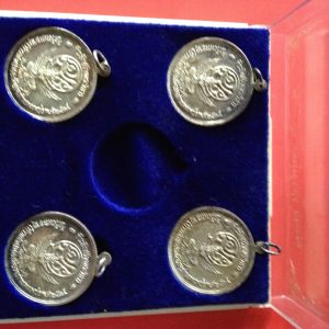 เหรียญเงินพระปิยะมหาราช จปร.ทรงครุฑลงยา ที่ระลึกสร้างพระวิหารวัดวังพระธาตุ(ท้าวแสนปม) จ. กำแพงเพชร - Image 3