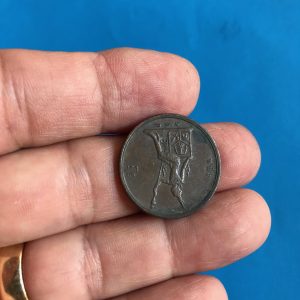 เหรียญทองแดง 1 อัฐ ร.ศ.124  สมัยรัชกาลที่ 5 หน้าตรงพระบรมรูป - พระสยามเทวาธิราช สภาพเดิมๆ - Image 4