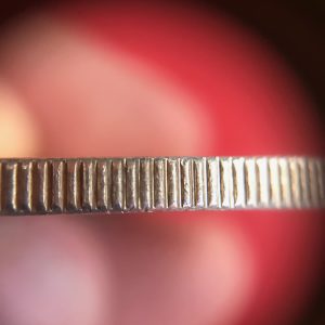 เหรียญกษาปณ์ที่ระลึกพระชนมายุครบ  75 พรรษา สมเด็จพระศรีนครินทราบรมราชชนนี เนื้อเงินหน้าเหรียญ 150 บ. 20 ตุลาคม 2518 - Image 4