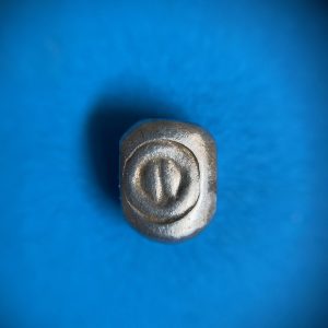 พดด้วงเก่าสมัยกรุงสุโขทัย ตราสิงห์ เนื้อเงินเม็ด เฟื้อง สวบงามคมชัดขนาดนี้หายากมาก - Image 2