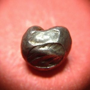 พดด้วงเม็ดสลึงสมัยอยุธยา ตราช้าง-ตราสังข์ สวยงามคมชัดมากๆ เม็ดที่ 3 - Image 2