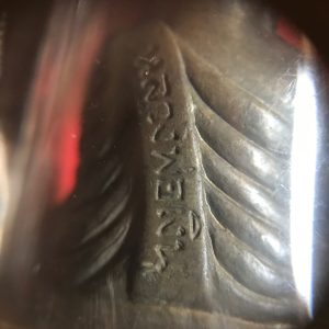 หลวงพ่อเงินวัดบางคลาน ปี 37 รุ่น เพิร์ธ เนื้อนวะ อุดกริ่งสวยงามตมชัดมาก องค์ที่ 2 เลี่ยมกรอบเงินลงยาอย่างดีพร้อมใช้ - Image 4