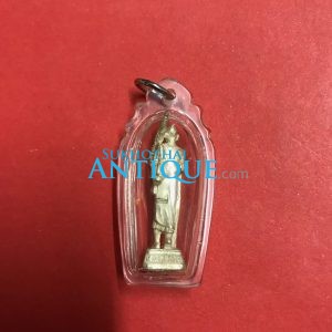 พระสิวลีมหาลาภ หลวงพ่อเกษมลอยองค์ รุ่น ญ.ส.ส. ปี 2533 เนื้อเงินเลี่ยมกรอบพลาสติกสวยงามพร้อมใช้(ทันหลวงพ่อปลุกเสก) - Image 2