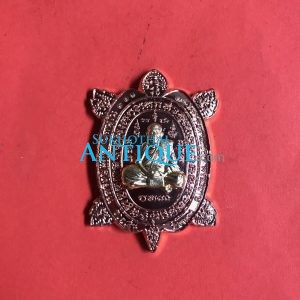 เหรียญพญาเต่าเรือน หลวงปูแสน รวยเงิน รวยทอง หน้ากากทอง ตอกโค๊ต 946 พร้อมตลับเดิม - Image 3