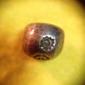 พดด้วงหนึ่งสลึงตรา มงกุฎ-กรงจักร รัชกาลที่ 4 เม็ด - Image 2