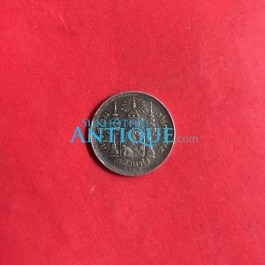 เหรียญหนึ่งสลึงเนื้อเงินสมัย ร.5 ปี ร.ศ. 126 สวยงามเดิมคมชัดมากๆ(สังเกตุดูใบหูของพระองค์) - Image 2