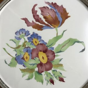 ถาดกระเบื้องโบราณสมัยร .5 ขนาด สผ 16"  สไตล์”วิคตอเรีย”ลายดอกเต็มสีชมพูบาน 2 ดอกตูม 2 ดอกนำ้เงิน 3 ดอก - Image 2