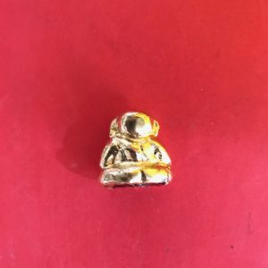 ปิดตาหลวงพ่อพุทธเรืองฤทธฺ์เนื้อทองคำเปลว รุ่น บูรณะลอกทองปิดทององค์หลวงพ่อใหม่โดยทีมช่างสิบหมู่ ปี2562 โดยผสมทองที่ลอก - Image 3