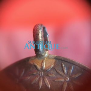 เหรียญที่ระฤกในการบรมราภิเษ( ตราสามง่าม )ในรัชกาลที่ 6 เนื้อเงินห่วงเชื่อม ร.ศ.130 พ.ศ.2454 ผิวไฟ สวยงามคมชัดมาก - Image 3