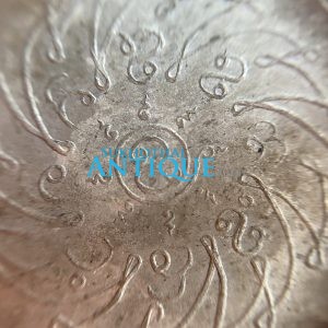 เหรียญพระแก้วมรกตปี 2475 เกจิทั่วประเทศสมัยนั้น ร่วมพิธีเนื้ออัลปาก้า สวยงามคลาสสิก - Image 4