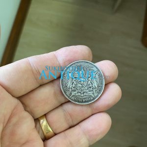 เหรียญเงินบาทหนึ่ง ร.5 หลังตราแผ่นดินไม่มี ร.ศ.เป็นบล็อกตลก(บล็อกเขยื้อน)หายาก เดิมๆสวยคมชัดมากๆ - Image 2