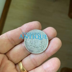 เหรียญเงินบาทหนึ่ง ร.5 หลังตราแผ่นดินไม่มีร.ศ. ตอกตราด้านหัวเดิมๆสวยคมชัด - Image 4
