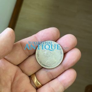 เหรียญเงินบาทหนึ่ง ร.5 หลังตราแผ่นดิน ร.ศ.121 เป็นบล็อกตลก(บล็อกเขยื้อน)หายาก เดิมๆสวยคมชัดมากๆ - Image 2