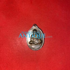 เหรียญรูปไข่หลวงพ่อเงินเนื้อทองแดงกะไหล่ทอง หลังหลวงพ่อเปรื่อง (พระครูพิบูลธรรมเวท)ปี 2516 กะไหล่ทองเดิมสวยงาม - Image 4